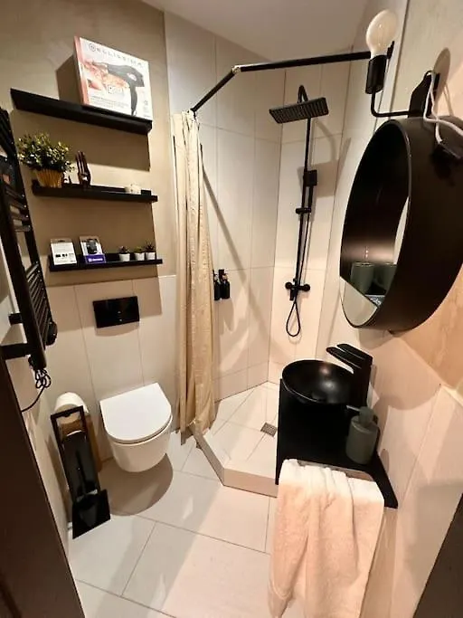 Poblenou Central Park Apartment Barcelona 0*,